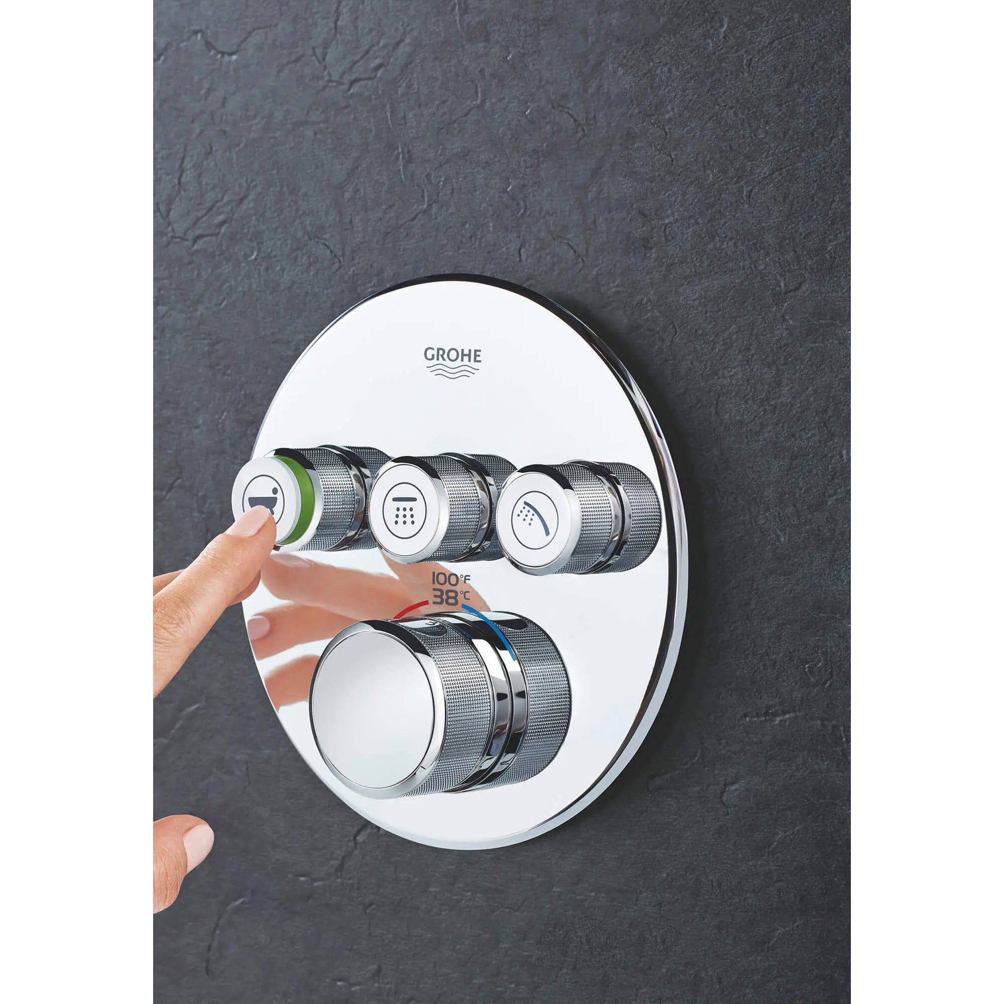 GrohTherm SmartControl Garniture de valve thermostatique à fonction triple // CHROME STARLIGHT GROHE // 1369_29138000-triple-function-thermostatic-trim-with-control-module-enviro-3_0_CDNwebp.webp