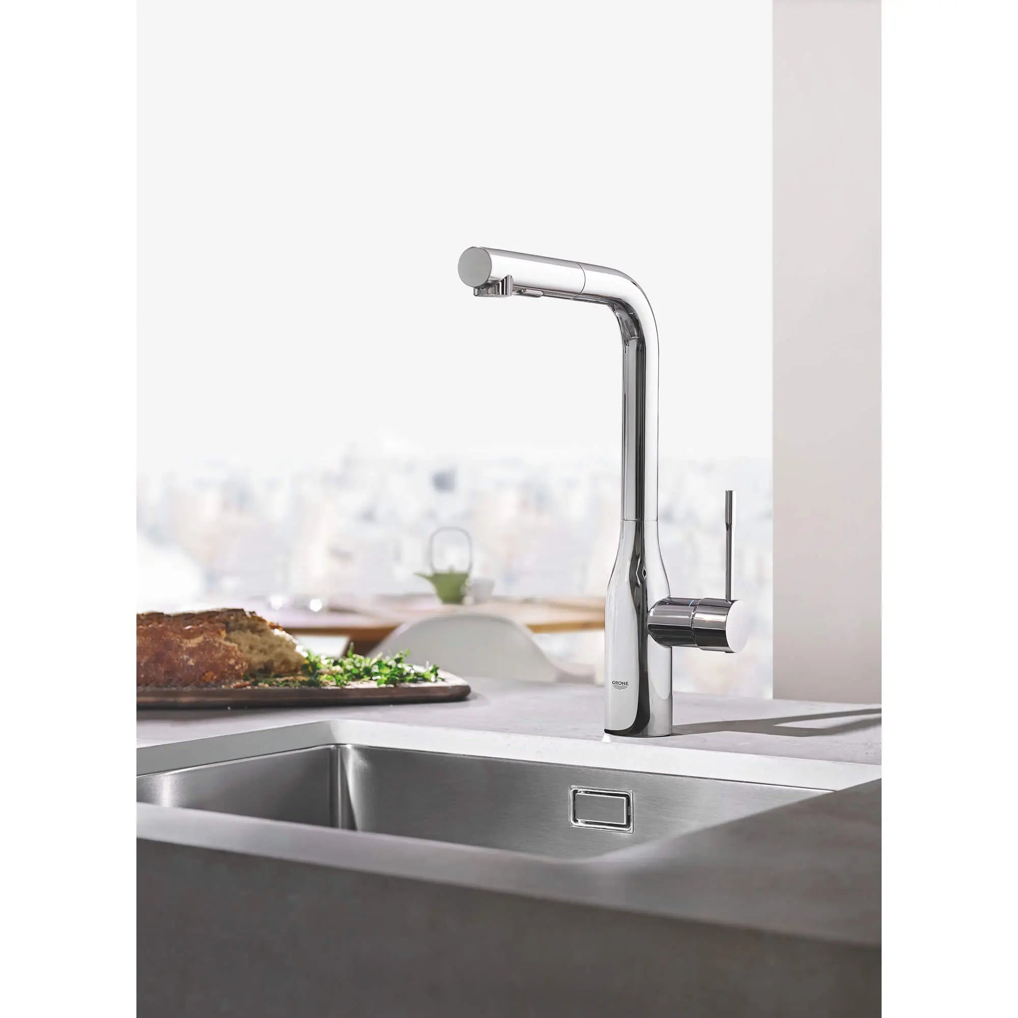 Robinet de cuisine rétractable à poignée simple et double jet 6,6 L/min (1,75 gpm) // CHROME STARLIGHT GROHE // 1486_30271000-single-handle-kitchen-faucet-enviro-6_0_CDNwebp.webp