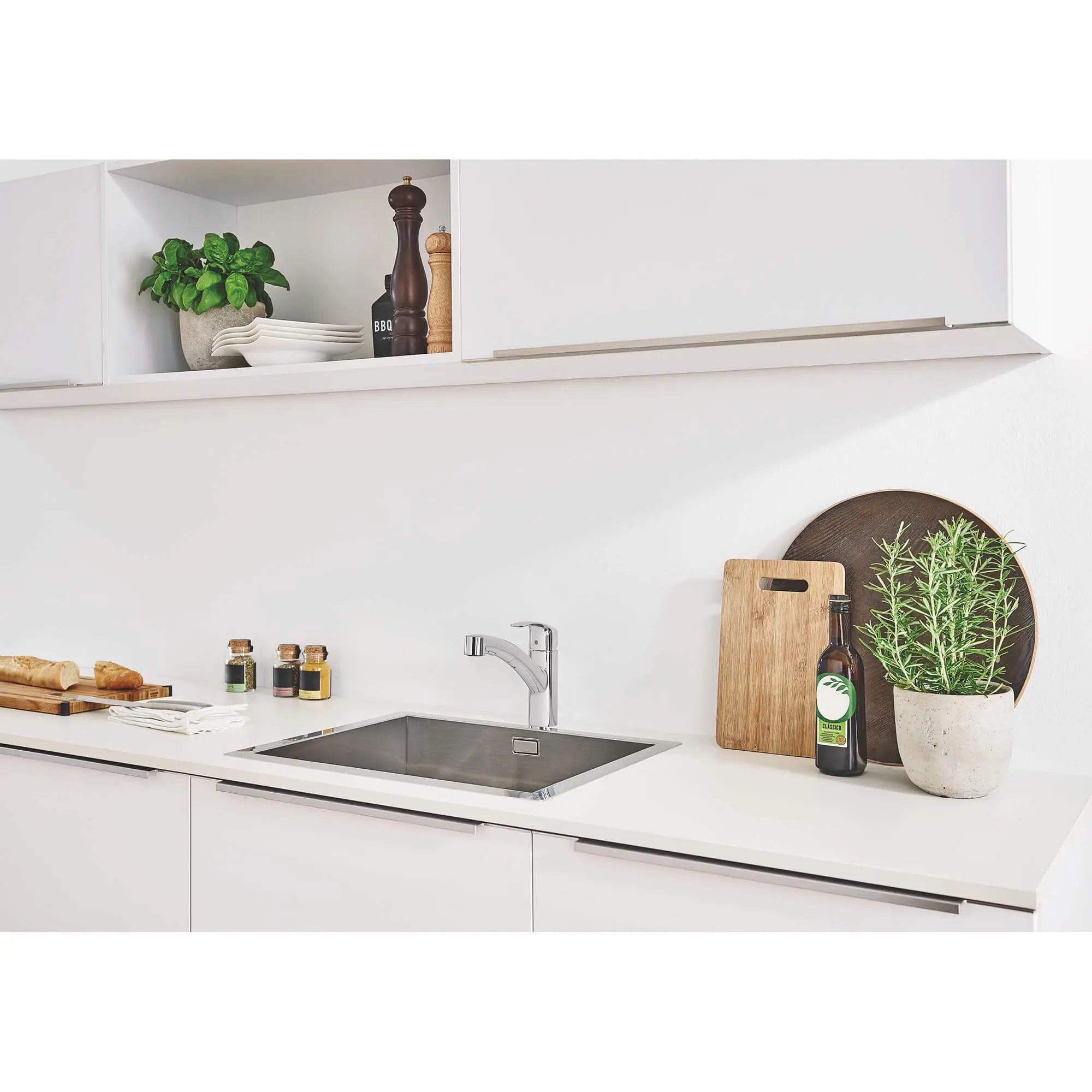 Eurosmart Robinet de cuisine rétractable à poignée simple et double jet 6,6 L/min (1,75 gpm) // CHROME STARLIGHT GROHE // 1500_30306000-single-handle-kitchen-faucet-enviro-1_0_CDNwebp.webp