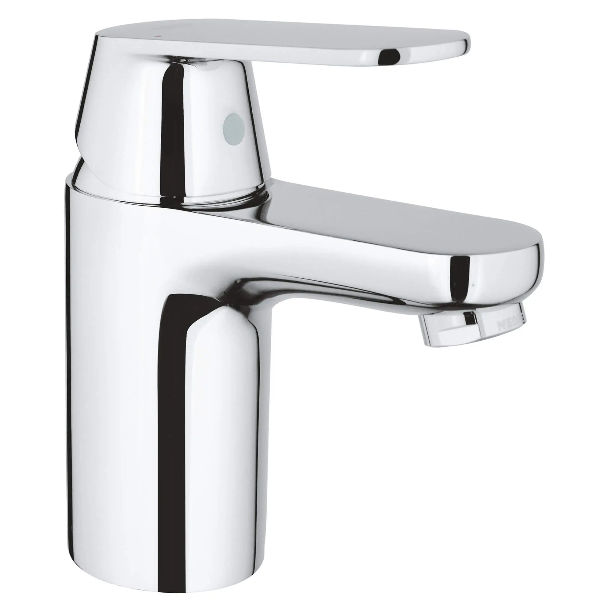 Mitigeur 1/2" pour lavaboS-Size // CHROME STARLIGHT GROHE // 15229_32877000-eurosmart-cosmopolitan-single-handle-bathroom-faucet-s-size-starlight-chrome_0_CDNwebp.webp