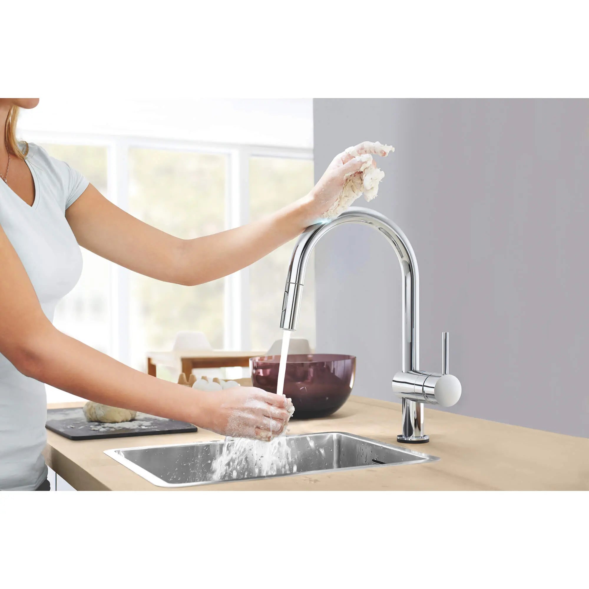 Robinet tactile à douchette rétractable double jet // CHROME STARLIGHT GROHE // 1596_31359002-single-handle-kitchen-faucet-enviro-3_0_CDNwebp.webp