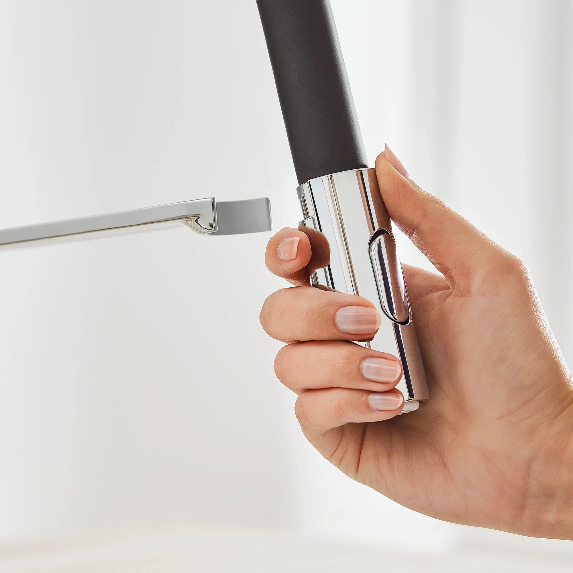 Robinet de cuisine semi-pro à double jet 6,6 l/min (1,75 gpm) // CHROME STARLIGHT GROHE // 163651_L-31492000_3_0_CDNwebp.webp