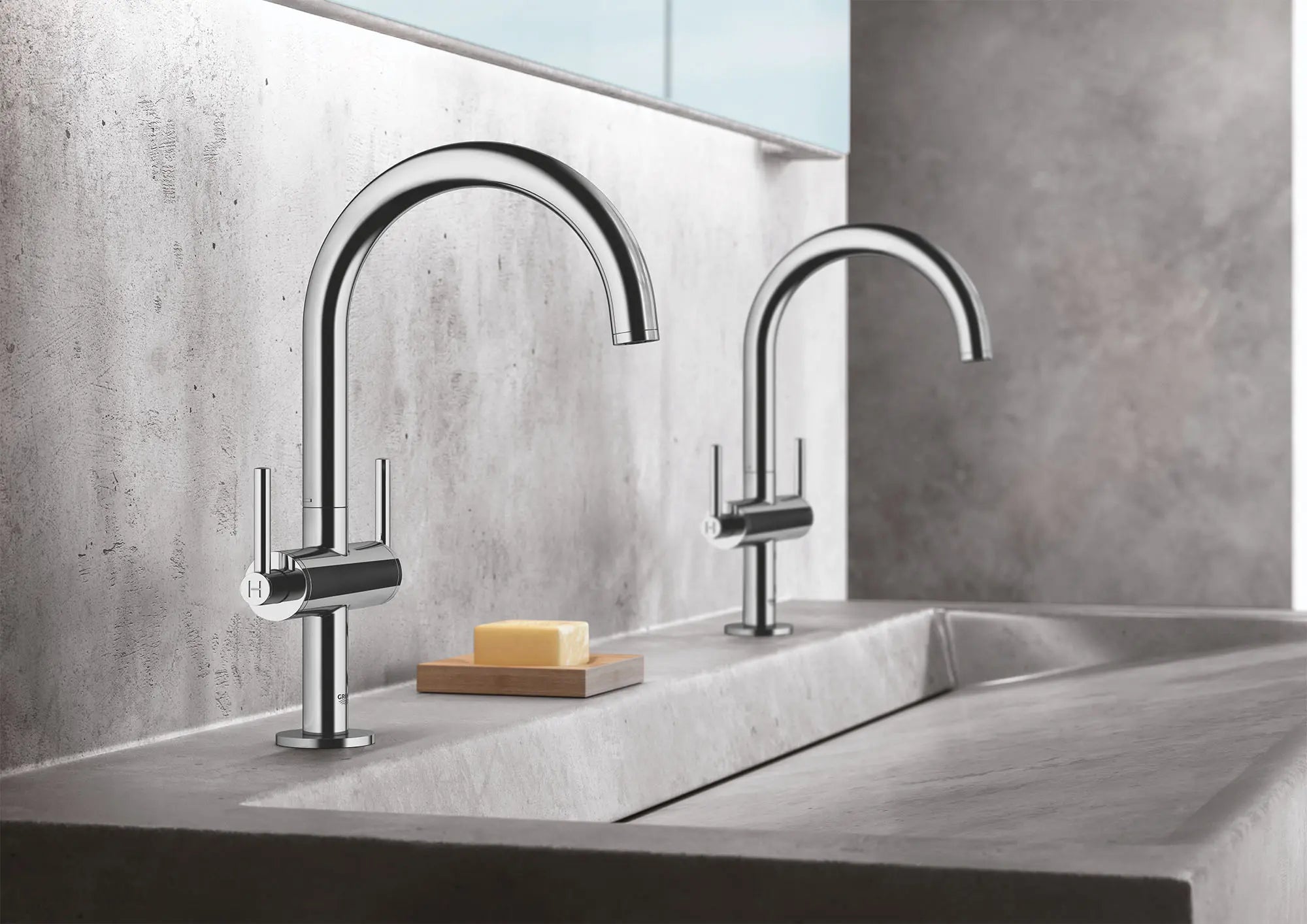 Robinet monotrou à bec haut // CHROME STARLIGHT GROHE // 164540_B-21027003_1_0_CDNwebp.webp
