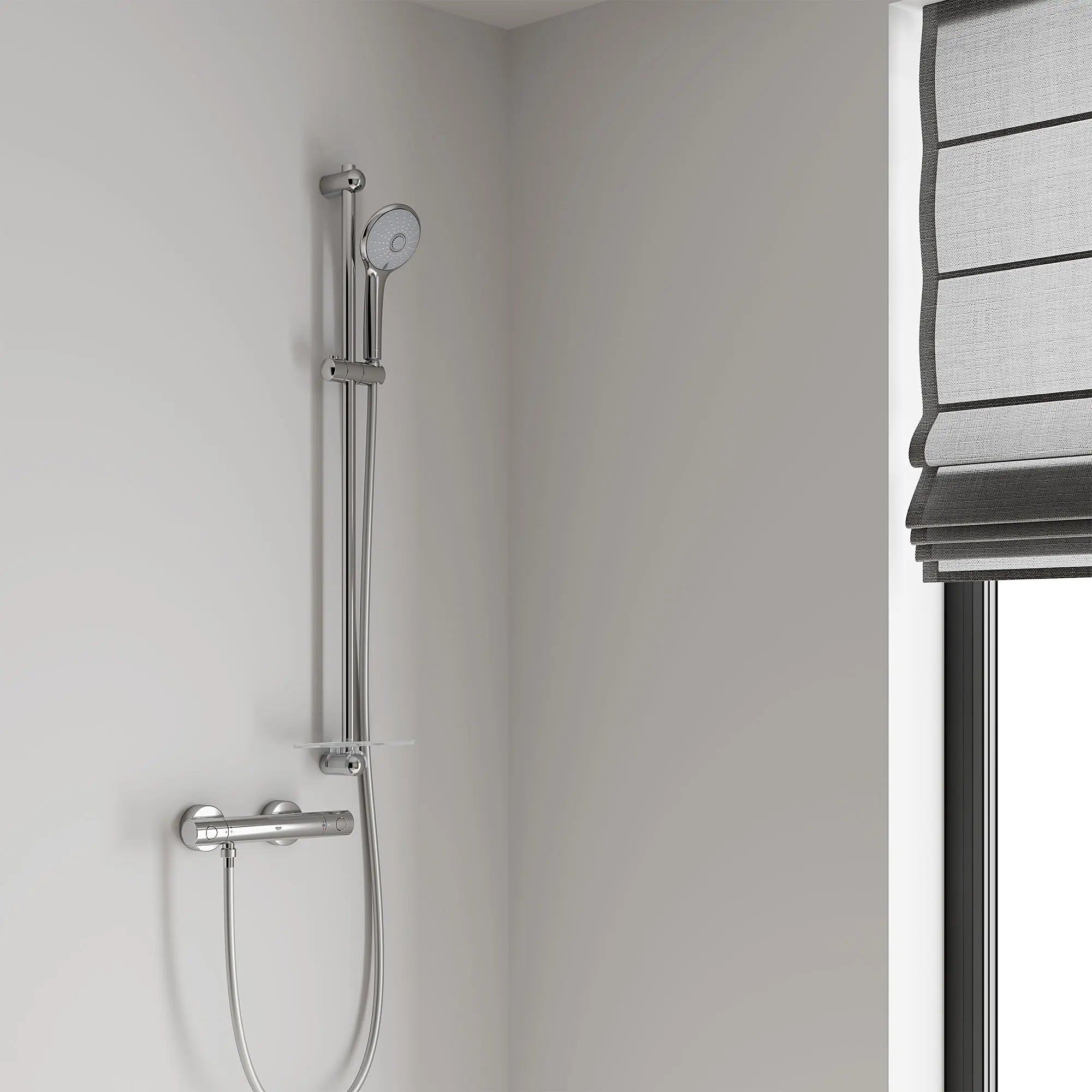 Barre coulissante de 36 po pour douchette // CHROME STARLIGHT GROHE // 164812_B-27500000_2_0_CDNwebp.webp