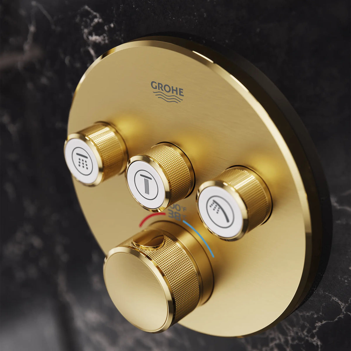 GrohTherm SmartControl Garniture de valve thermostatique à fonction triple // AUBE FRAÎCHE BROSSÉ // 186620_Atrio_EnvironmentCloseUp_29138GN0_0001_Oct2023_0_CDNwebp_19012206-5b2d-4b3d-8476-e2097741c8c4.webp