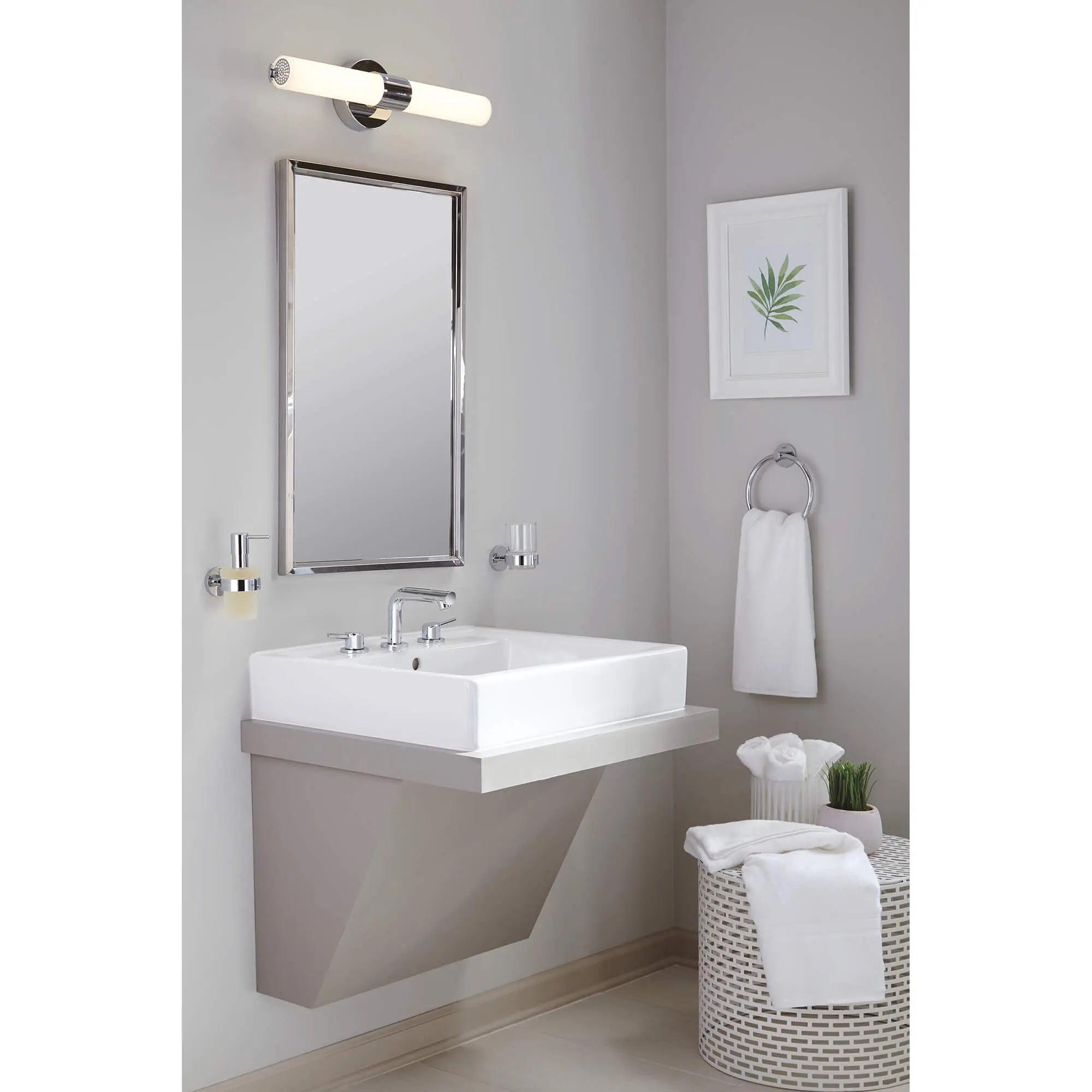 Essentials Anneau porte-serviette // CHROME STARLIGHT GROHE // 1981_40365001-towel-ring-enviro-1_0_CDNwebp.webp