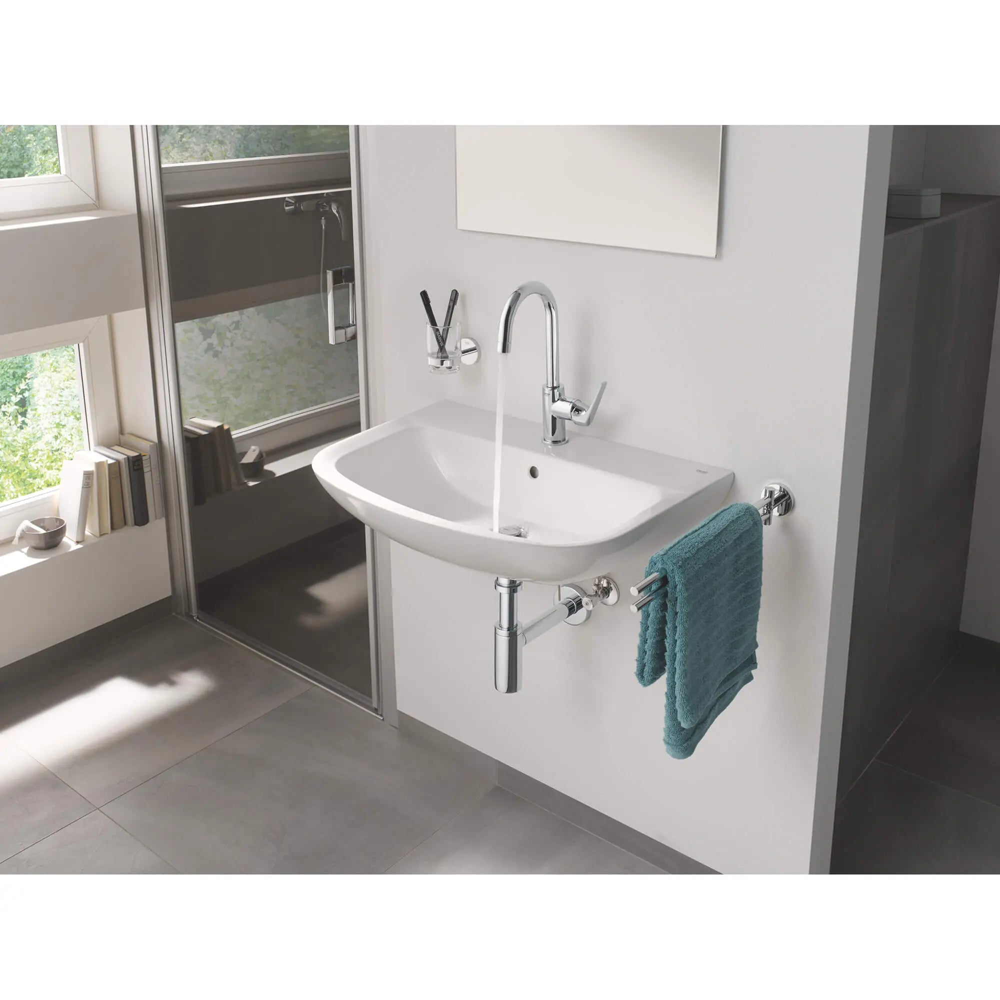 Essentials Porte-savon // CHROME STARLIGHT GROHE // 2020_40368001-soap-dish-enviro-2_0_CDNwebp.webp