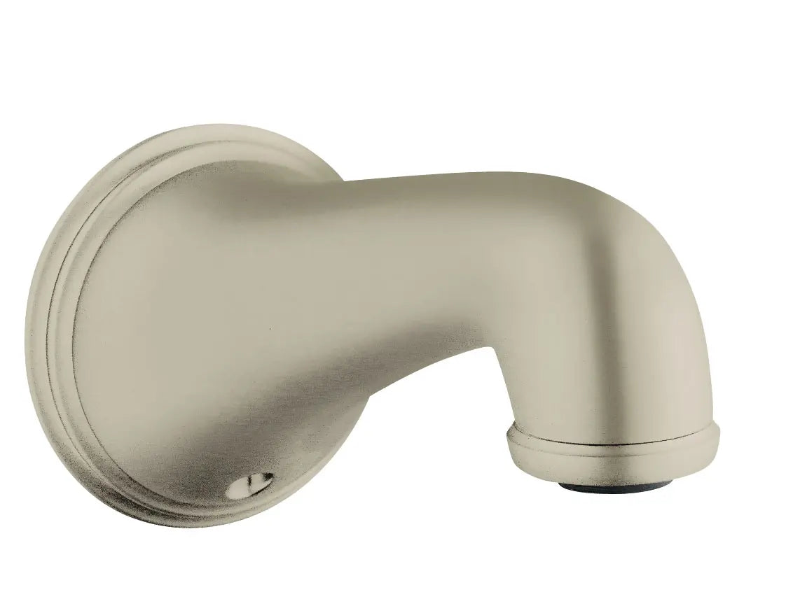Geneva Bec de bain de 6 po // NICKEL BROSSÉ INFINITYFINISH // 213575_13612EN0_CDNwebp.webp