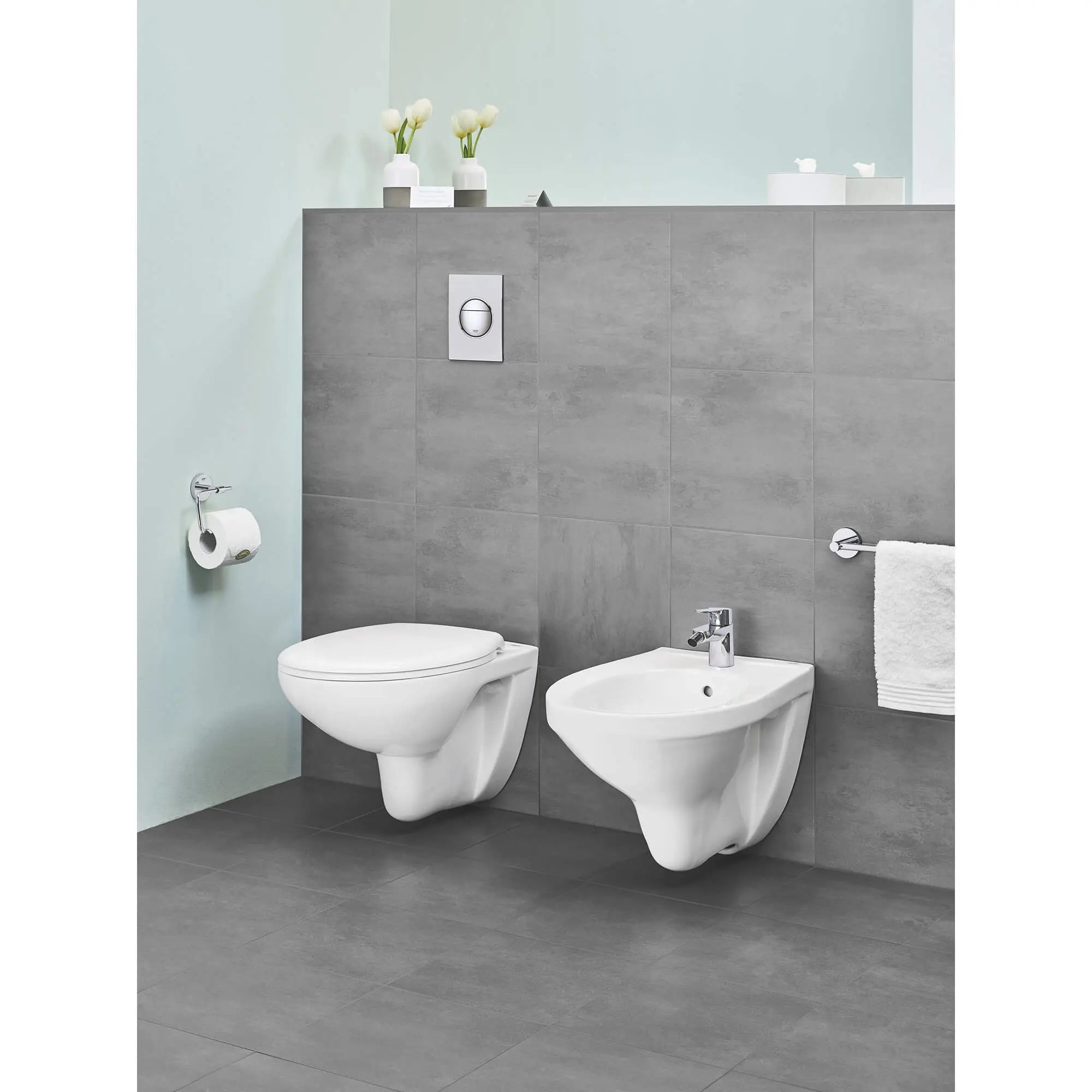 Baucosmopolitan Distributeur du papier // CHROME STARLIGHT GROHE // 2332_40457001-paper-holder-enviro-2_0_CDNwebp.webp