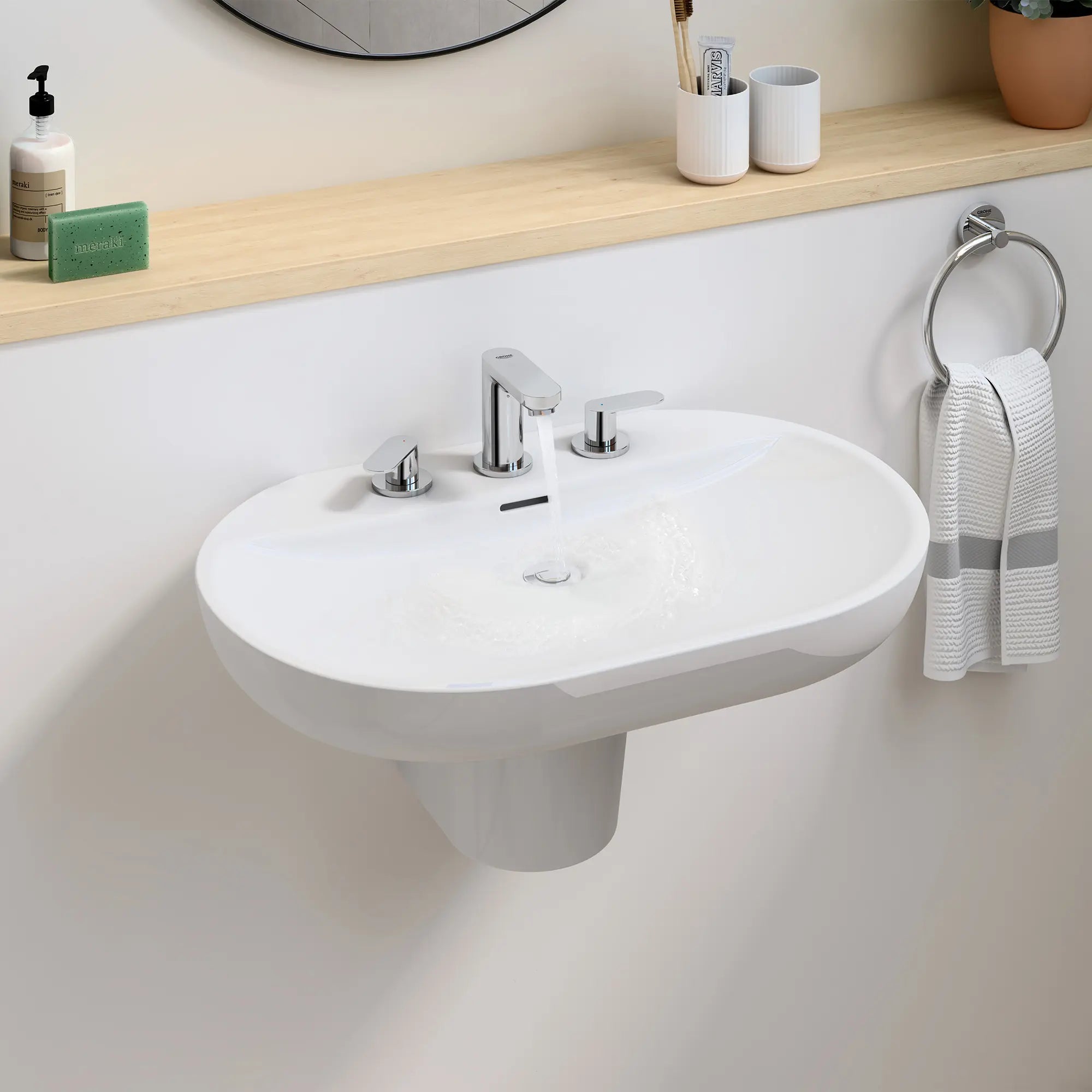 Eurosmart Cosmopolitan Robinet de salle de bains à deux poignées espacées de 8 po, taille P, 4,5 L/min (1,2 gpm) // CHROME STARLIGHT GROHE // 236996_Eurosmart_EnvironmentCloseup_2019900A_0001_Nov2023_CDNwebp.webp