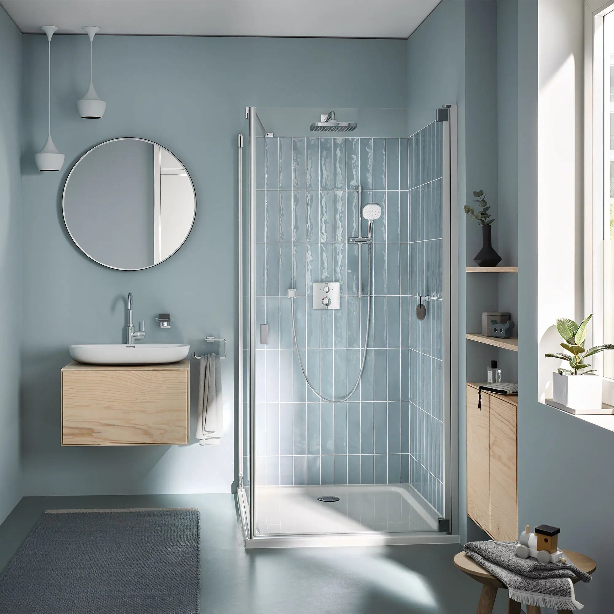 Lavabo monotrou de 27 po, installation murale // BLANC ALPIN // 244230_Tempesta_EnvironmentFull_26906002_0001_Apr2024_CDNwebp.webp