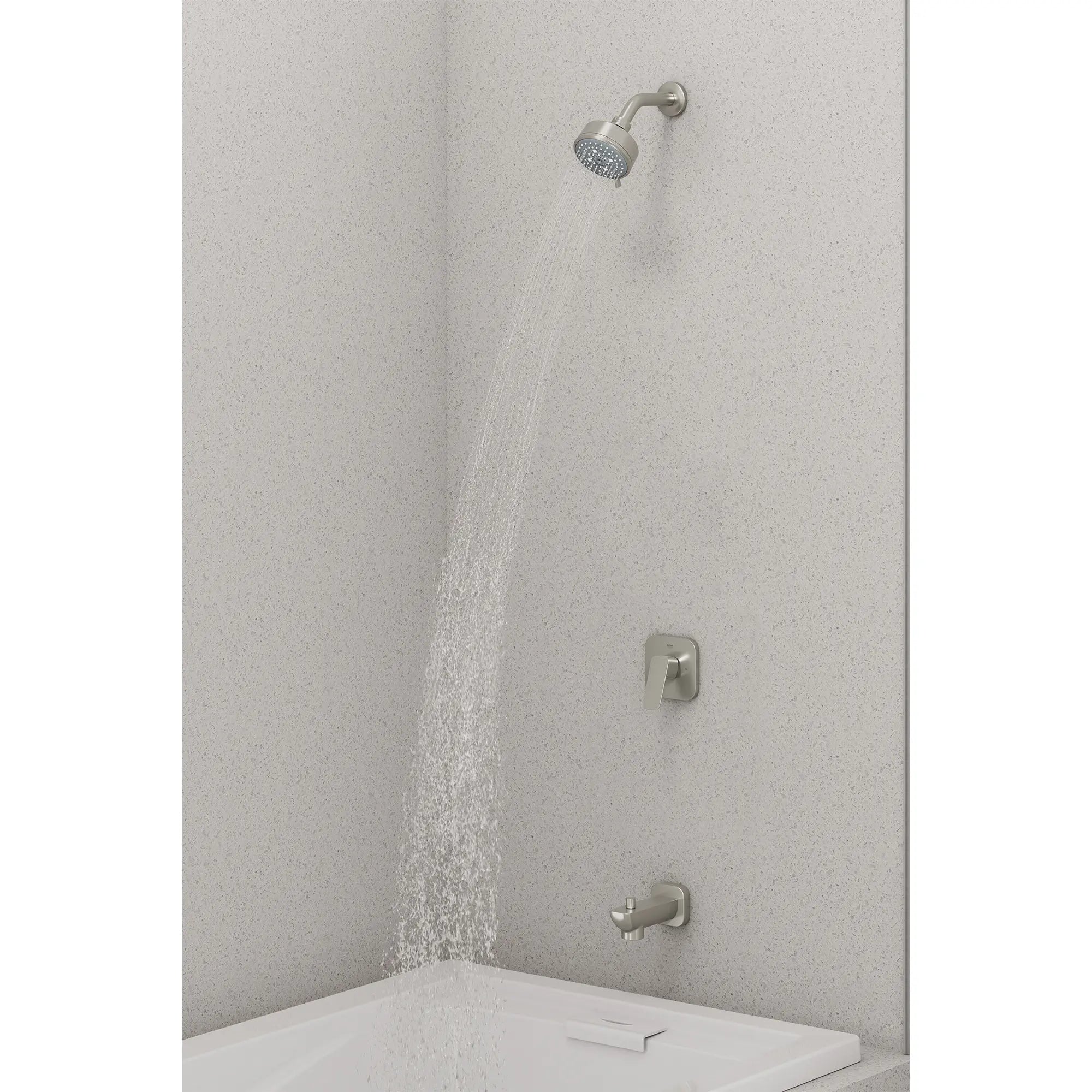 Garniture d’inverseur Cubeo à 2 voies // NICKEL BROSSÉ INFINITYFINISH // 270847_Cubeo_EnvironmentCloseUp_101929EN00_0001_SEPTEMBER2025_0_CDNwebp.webp