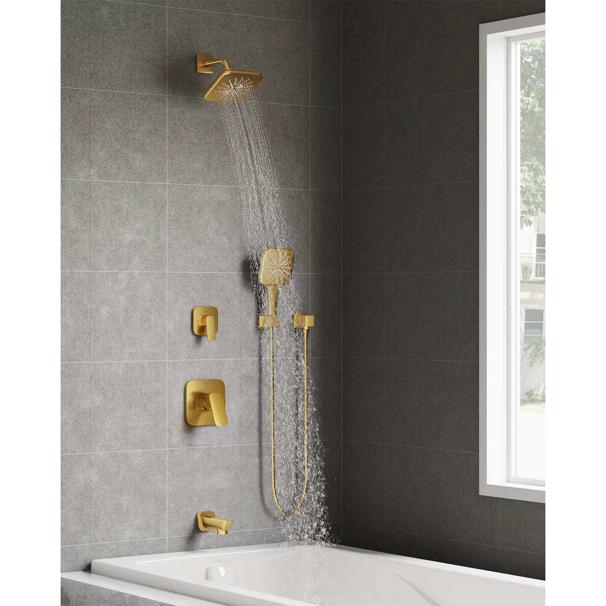 Douchette - 3 jets, 6,6 L/min (1,75 gpm) // AUBE FRAÎCHE BROSSÉ // 270849_Cubeo_EnvironmentCloseUp_101928GN00_101930GN00_26797GN00_26633GN00_26552GN00_27693GN00_26634GN00_28417GN00_101926GN00_0001_SEPTEMBER2025_0_CDNwebp.webp