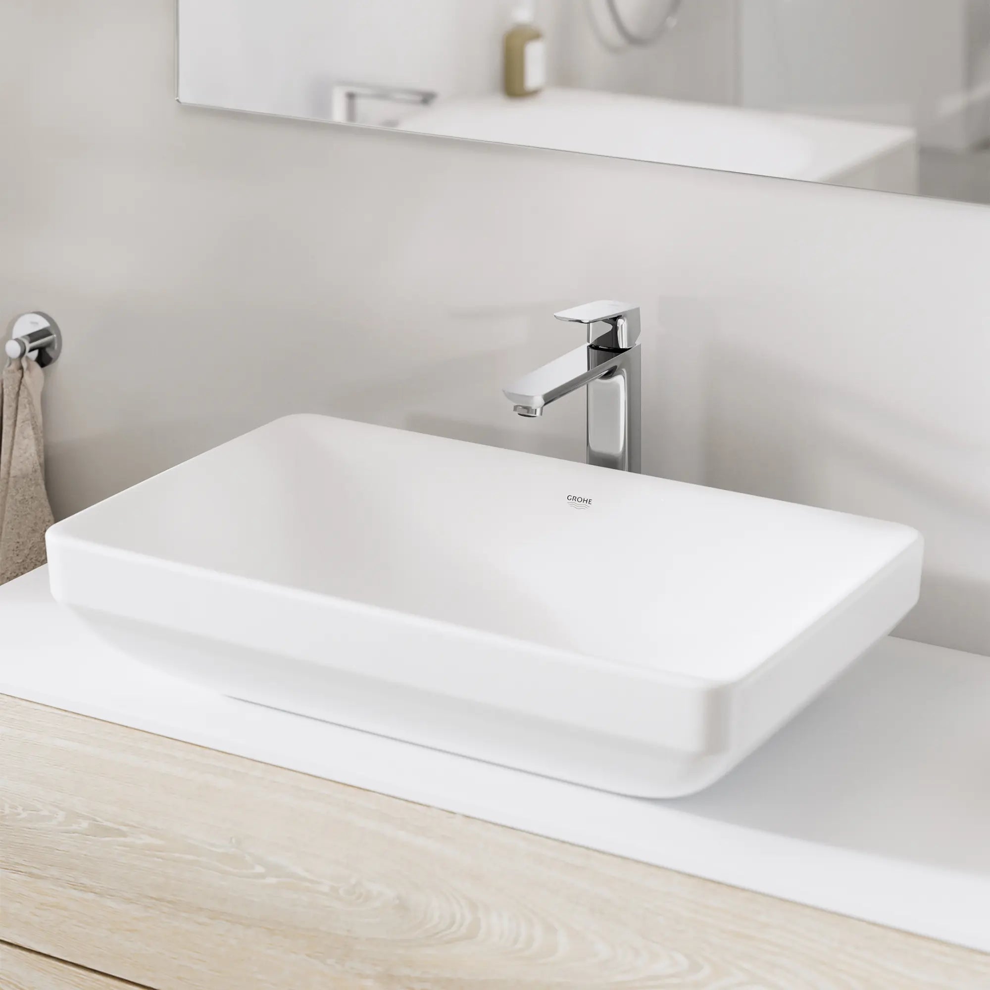 Robinet de salle de bain à orifice et manette uniques Cubeo, taille M, 4,5 l/min (1,2 gal/min) // CHROME STARLIGHT GROHE // 270997_Cubeo_EnvironmentCloseUp_101920000_0002_MAY2025_0_CDNwebp.webp