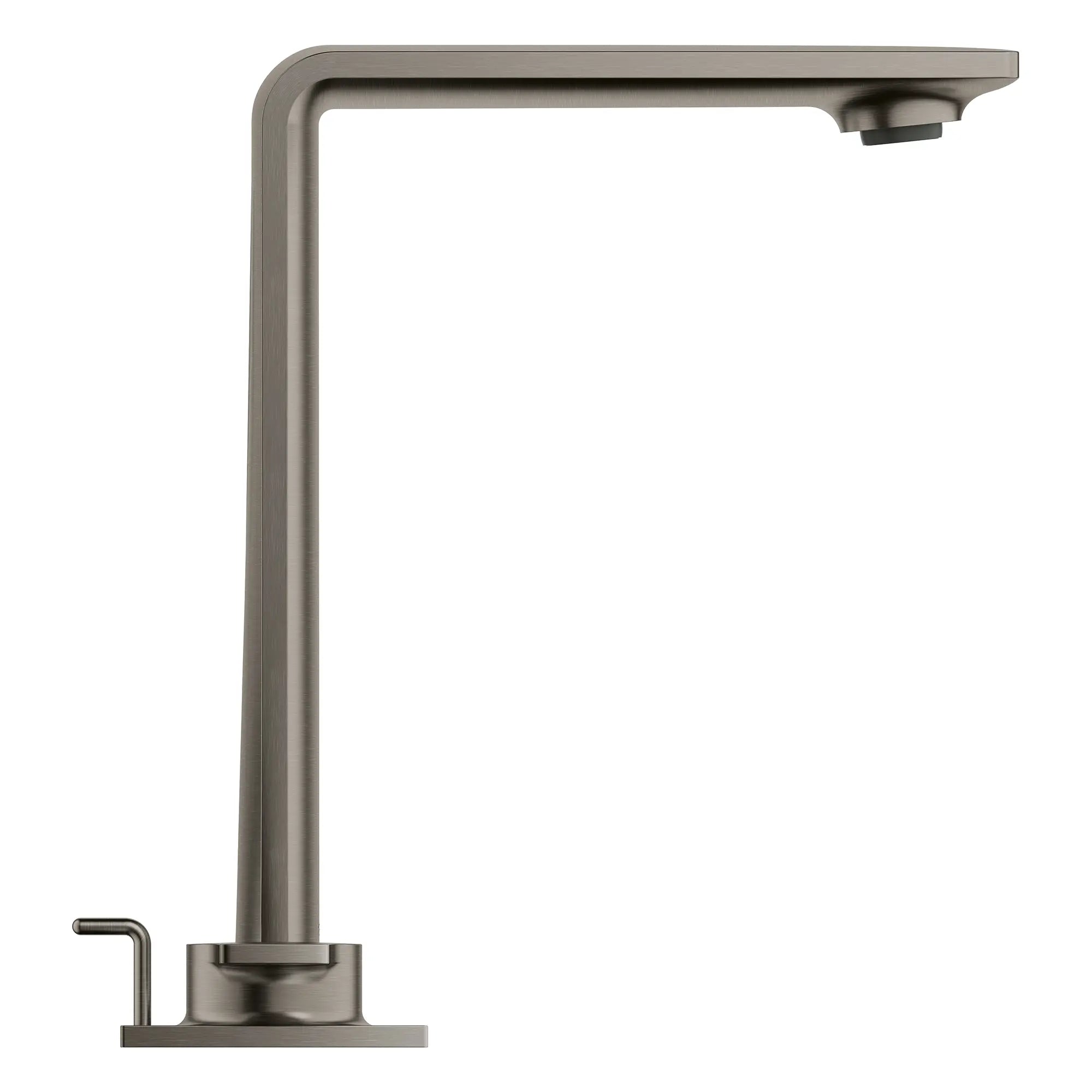 Robinet moyen de salle de bain, 8 po, à deux poignées, 4,5 L/min (1,2 gpm) // BRUSHED HARD GRAPHITE // 281638_Allure_SiloSide_20584AL1_0001_Feb2026_0_CDNwebp.webp