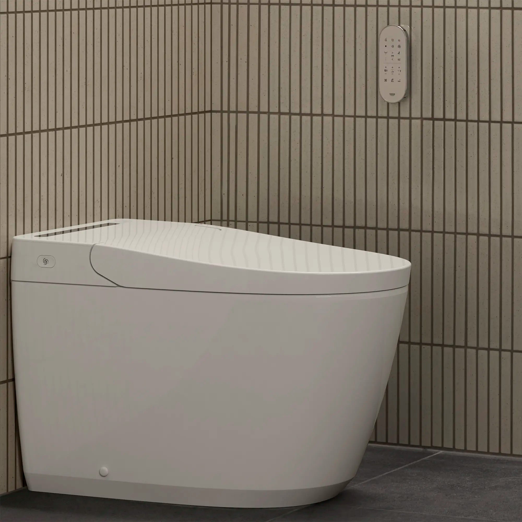 Toilette-Bidet Électronique, 1.28/0.8gpf (4.8/3.0Lpf) // BLANC ALPIN // 281891_Sensia_EnvironmentCloseUp_131886SH00.020_0003_FEBRUARY2026_0_CDNwebp.webp