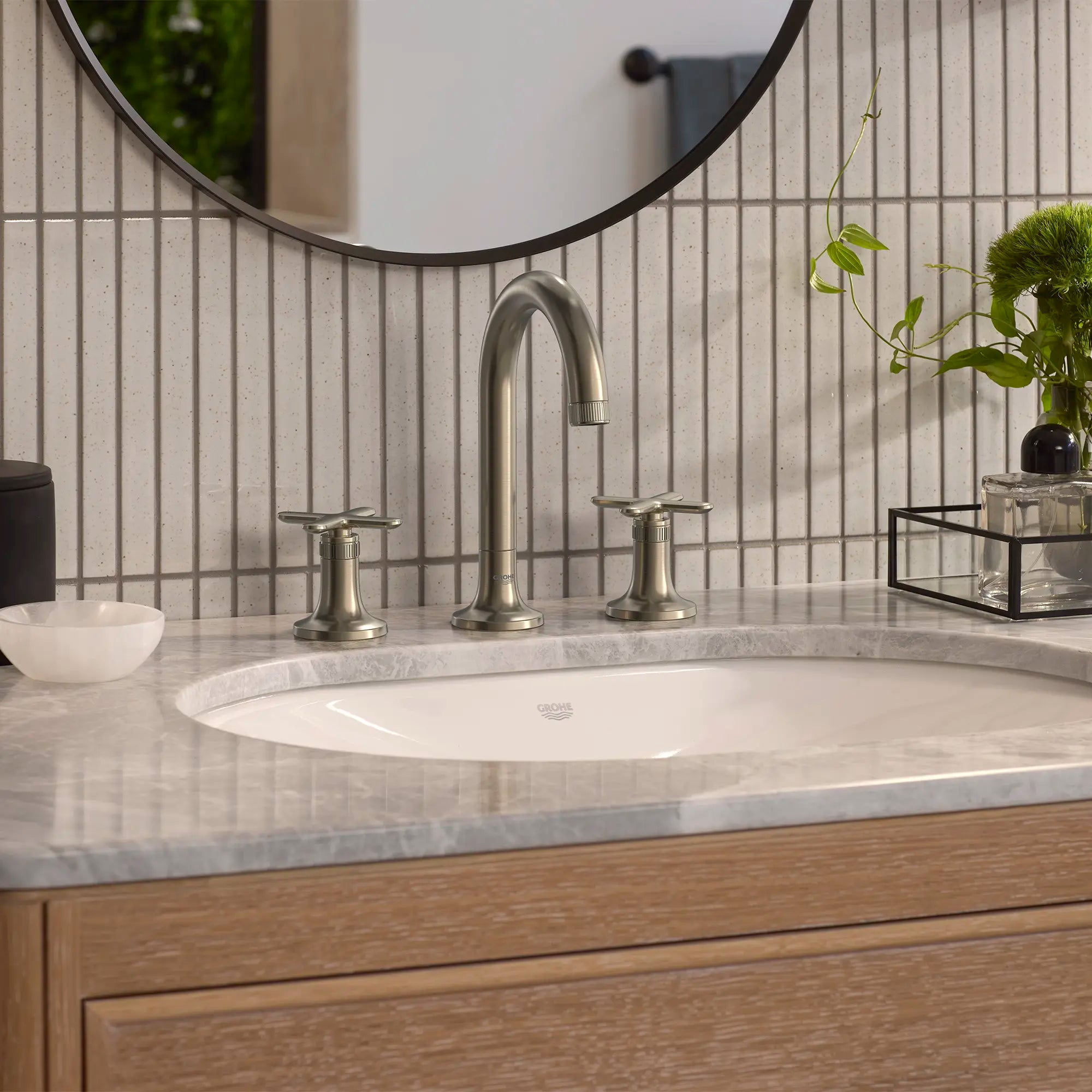 Listra Cross Handles for Bathroom Sink Faucet (Pair) // NICKEL BROSSÉ INFINITYFINISH // 282564_Listra_EnvironmentCloseUp_106221EN00_106238EN00_0001_JANUARY2026_1_CDNwebp.webp