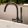 [106256A000] Listra Single-Handle Freestanding Tub Faucet with 1.75 gpm (6.6L/min) Hand Shower - GROHE StarLight Chrome