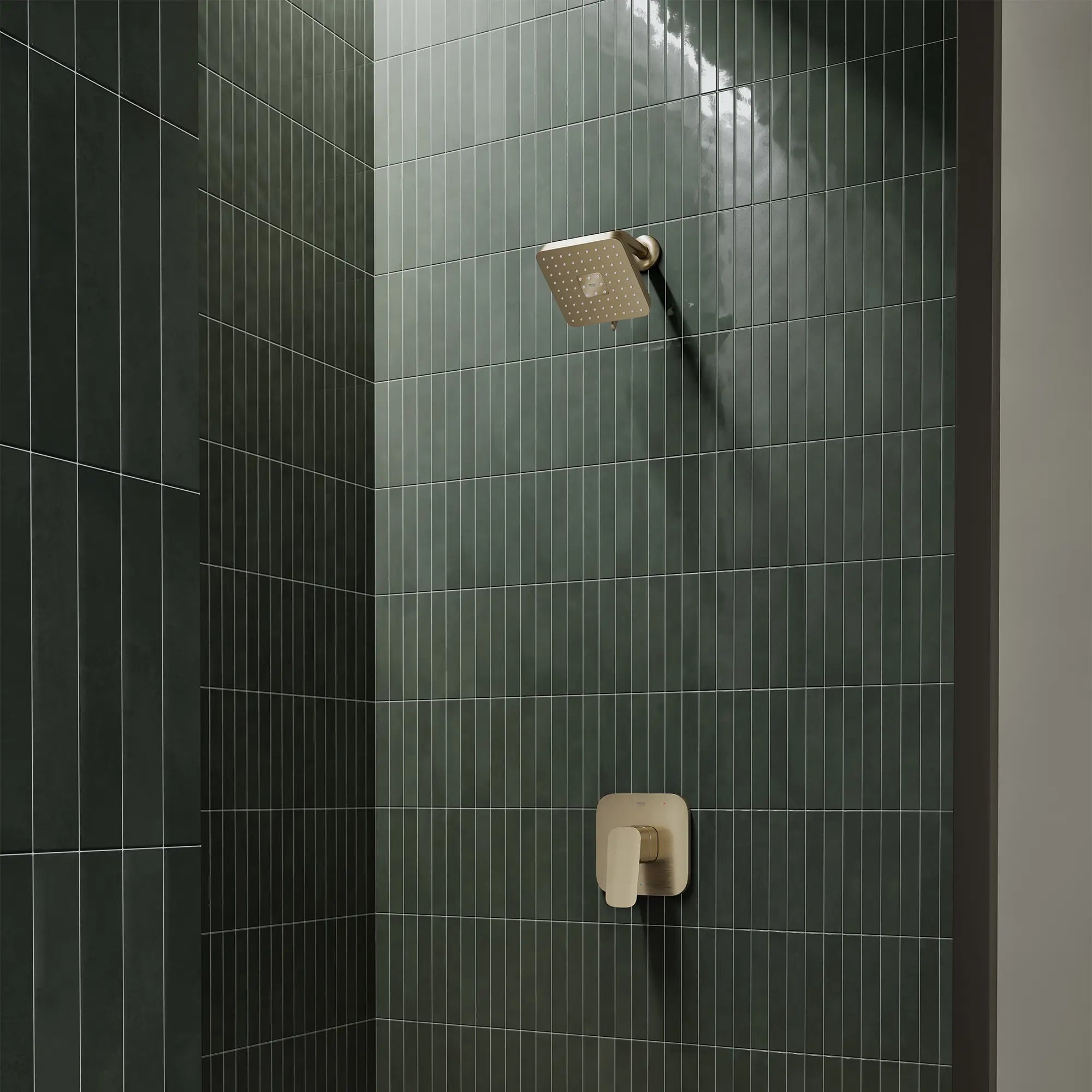 Pomme de douche carrée Euphoria 140 à jets multiples avec Aquabooster, 6,6 L/min (1,75 gal/min) // NICKEL BROSSÉ INFINITYFINISH // 287503_Aqua_Booster_EnvironmentCloseUp_111721EN00_101928EN00_0001_MARCH2026_0_CDNwebp.webp