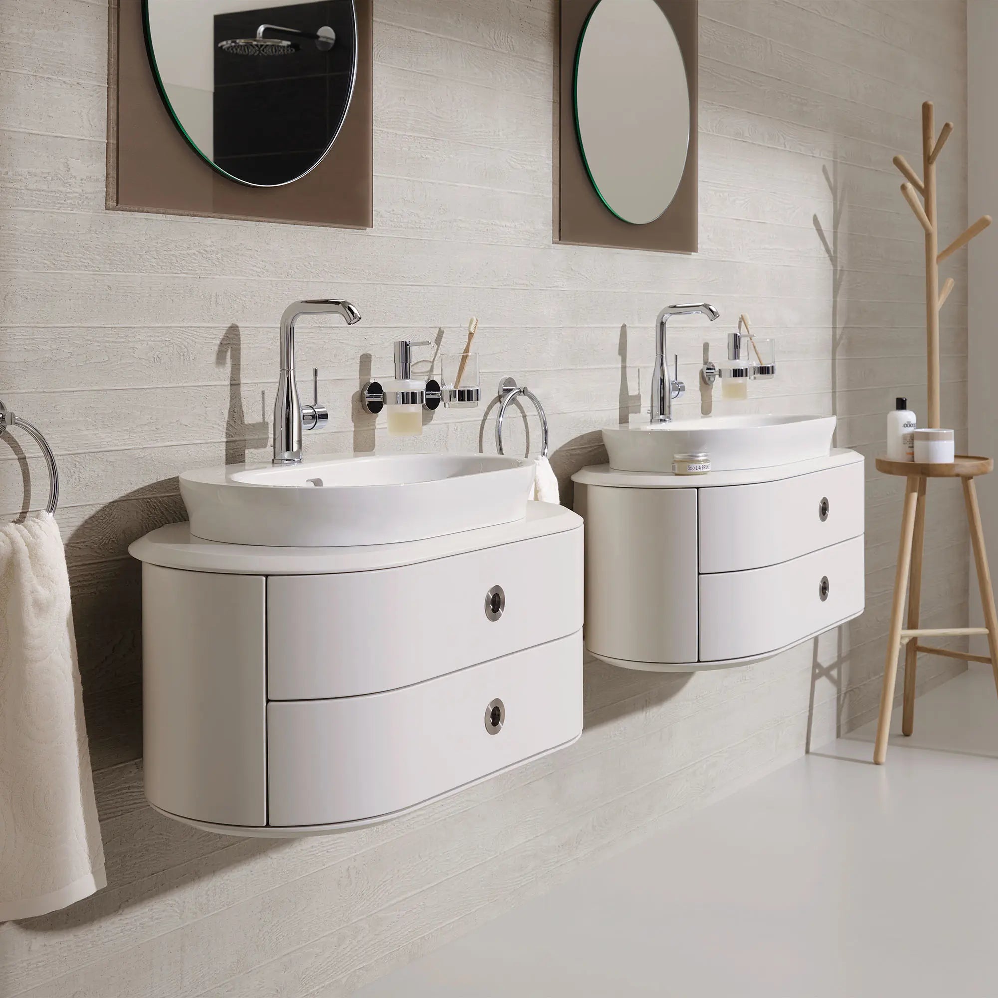 Robinet monotrou pour salle de bain, à poignée simple, taille G, 4,5 L/min (1,2 gpm) // CHROME STARLIGHT GROHE // 70127_B-2348600A_2_CDNwebp.webp