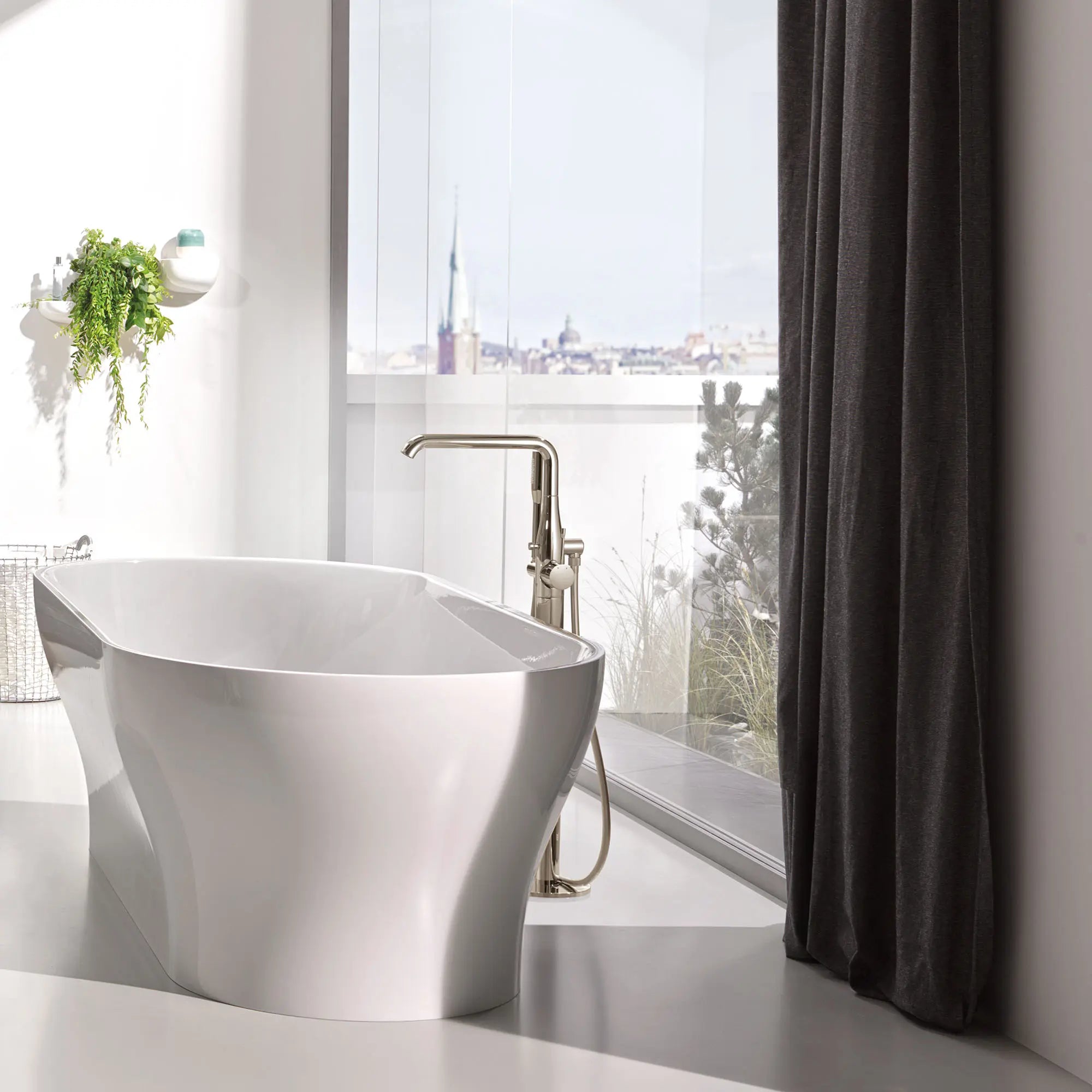 Robinet de baignoire autoportant à poignée simple avec douchette à 6,6 L/min (1,75 gpm) // NICKEL POLI  INFINITYFINISH // 70168_B-23491BEA_CDNwebp.webp