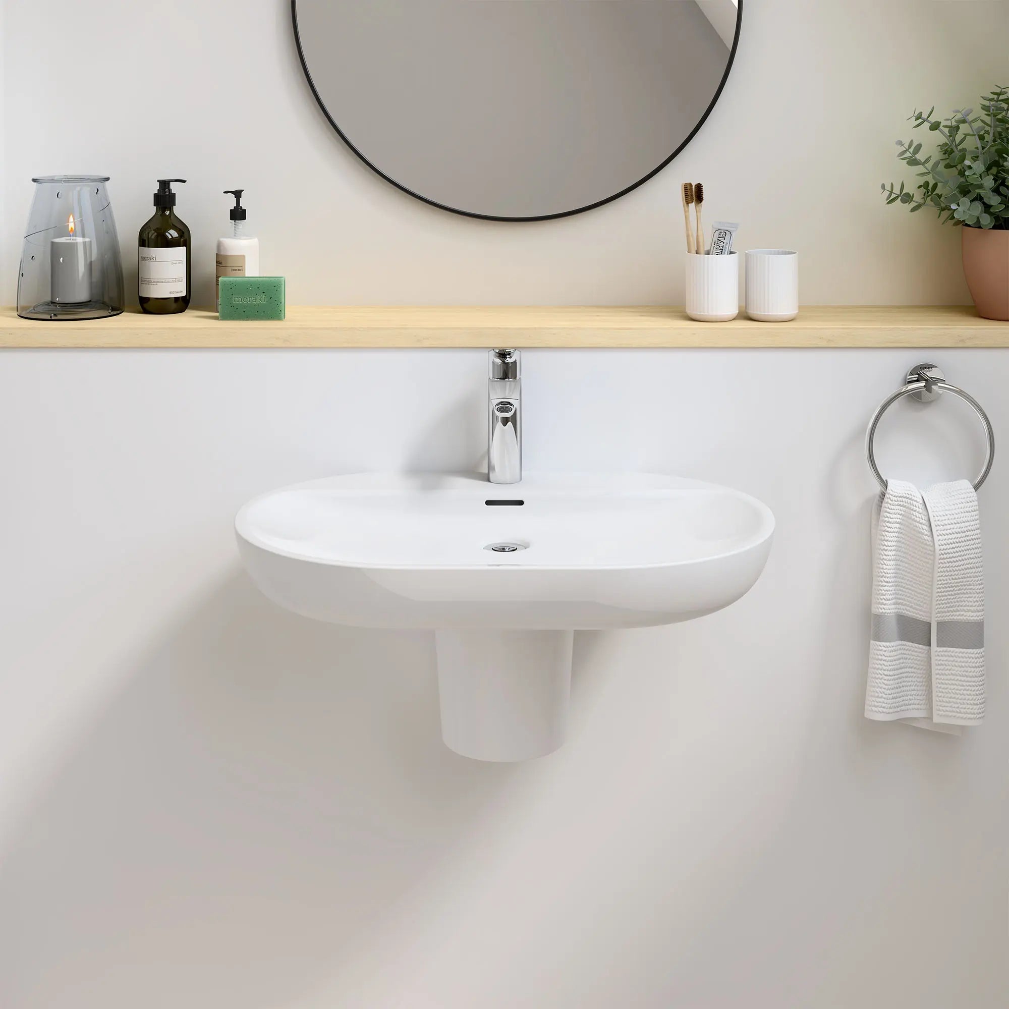 ROBINET DE SALLE DE BAINS MONOTROU À POIGNÉE UNIQUE DE TAILLE MOYENNE, 4,5 L/MIN (1,2 GPM) // CHROME STARLIGHT GROHE // 70381_B-23990003_39669000_39657000_1_CDNwebp.webp