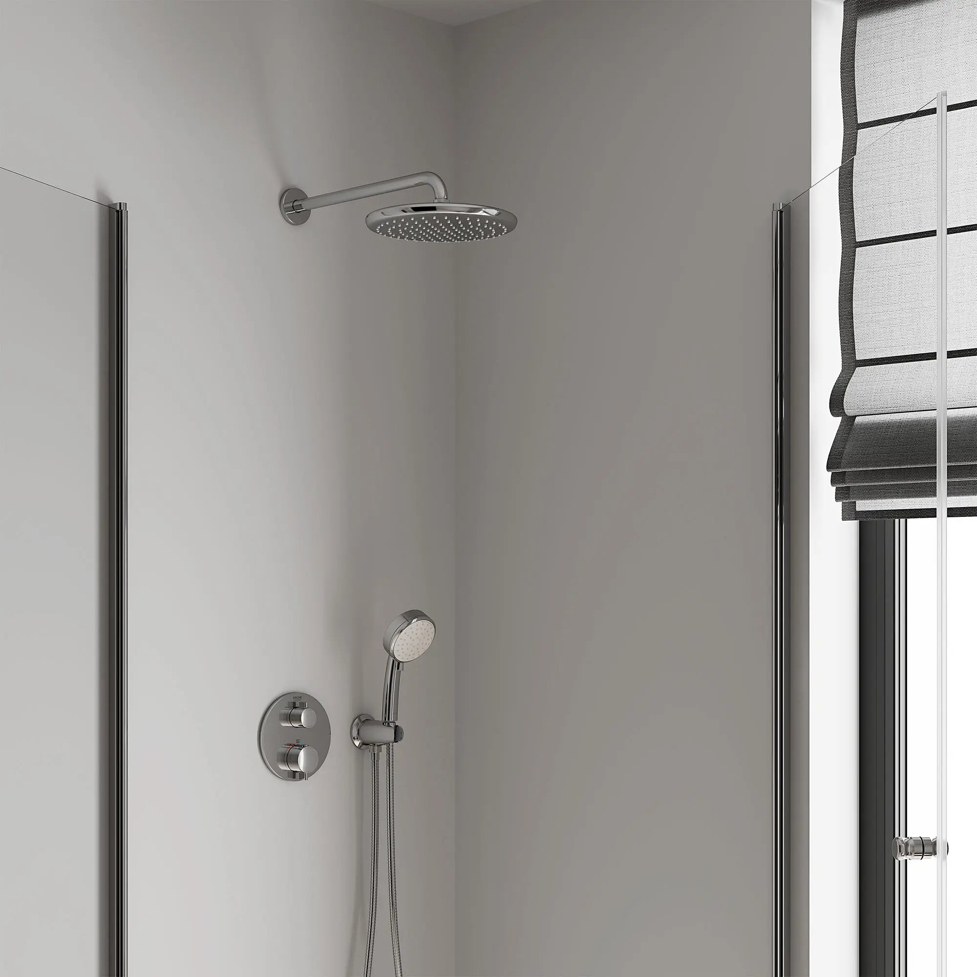 Pomme de douche à effet pluie 250, 9-7?8 po - 1 jet, 1,75 gpm // CHROME STARLIGHT GROHE // 70922_B-26715000_7_CDNwebp.webp