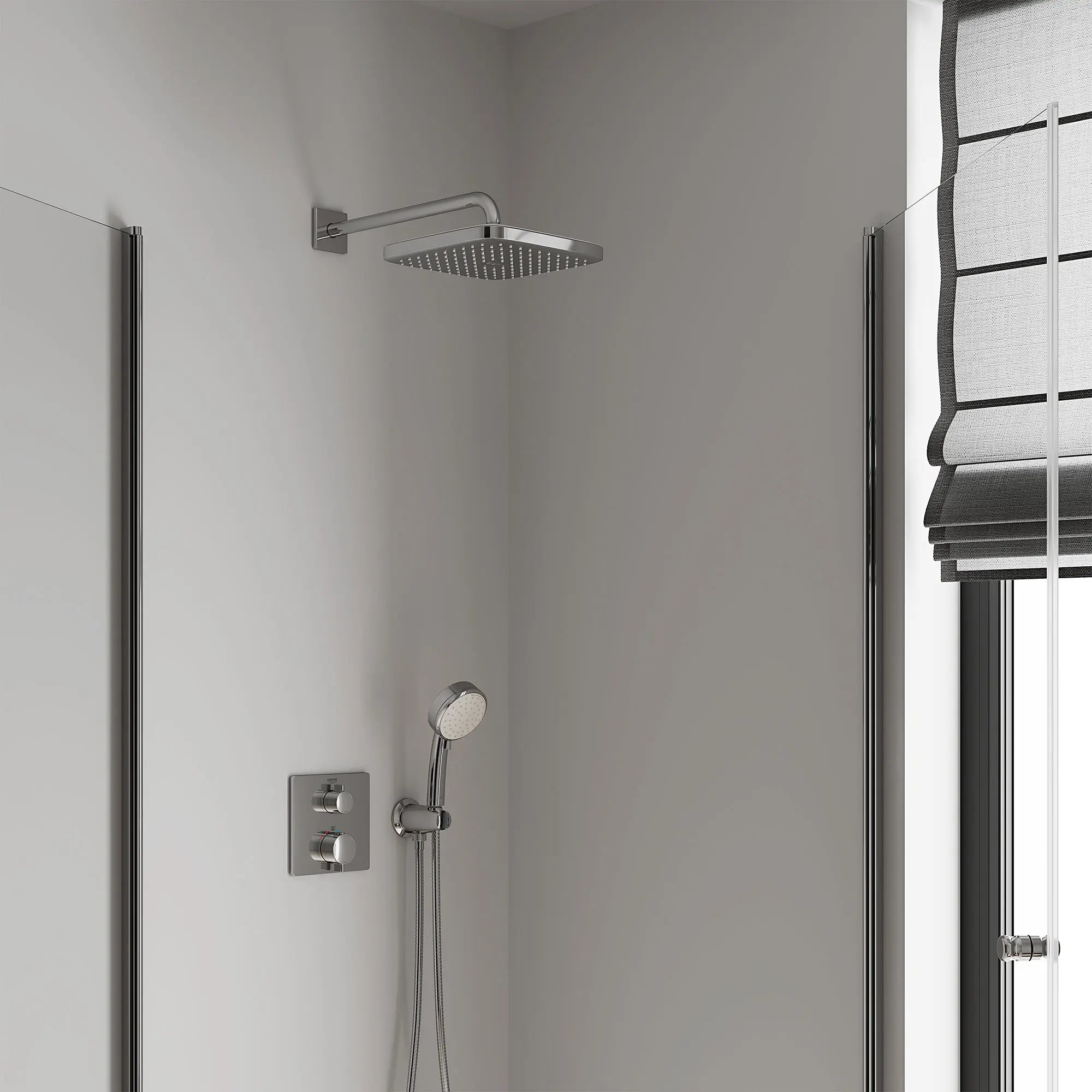 Pomme de douche à effet pluie 250, 9-7?8 po - 1 jet, 1,75 gpm // CHROME STARLIGHT GROHE // 70953_B-26718000_8_CDNwebp.webp