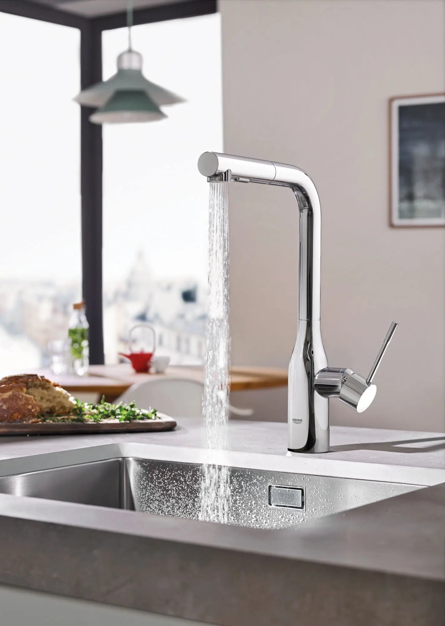 Robinet de cuisine rétractable à poignée simple et double jet 6,6 L/min (1,75 gpm) // CHROME STARLIGHT GROHE // 71740_B-30271000_1_CDNwebp.webp