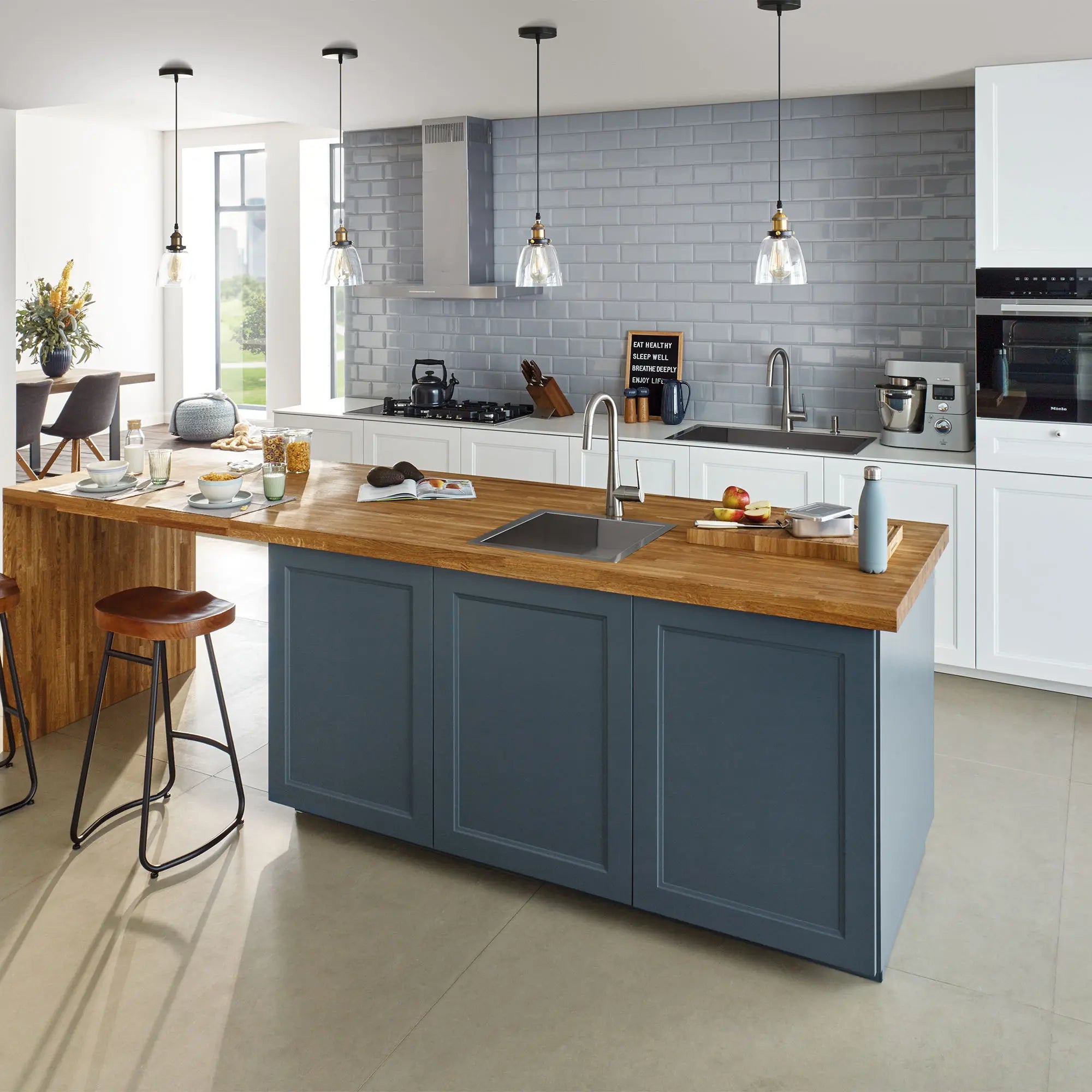 Robinet de cusine rétractable à poignée simple et double jet 6,6 L/min (1,75 gpm) // SUPERACIER INFINITYFINISH // 72114_B-32226DC3_2_CDNwebp.webp