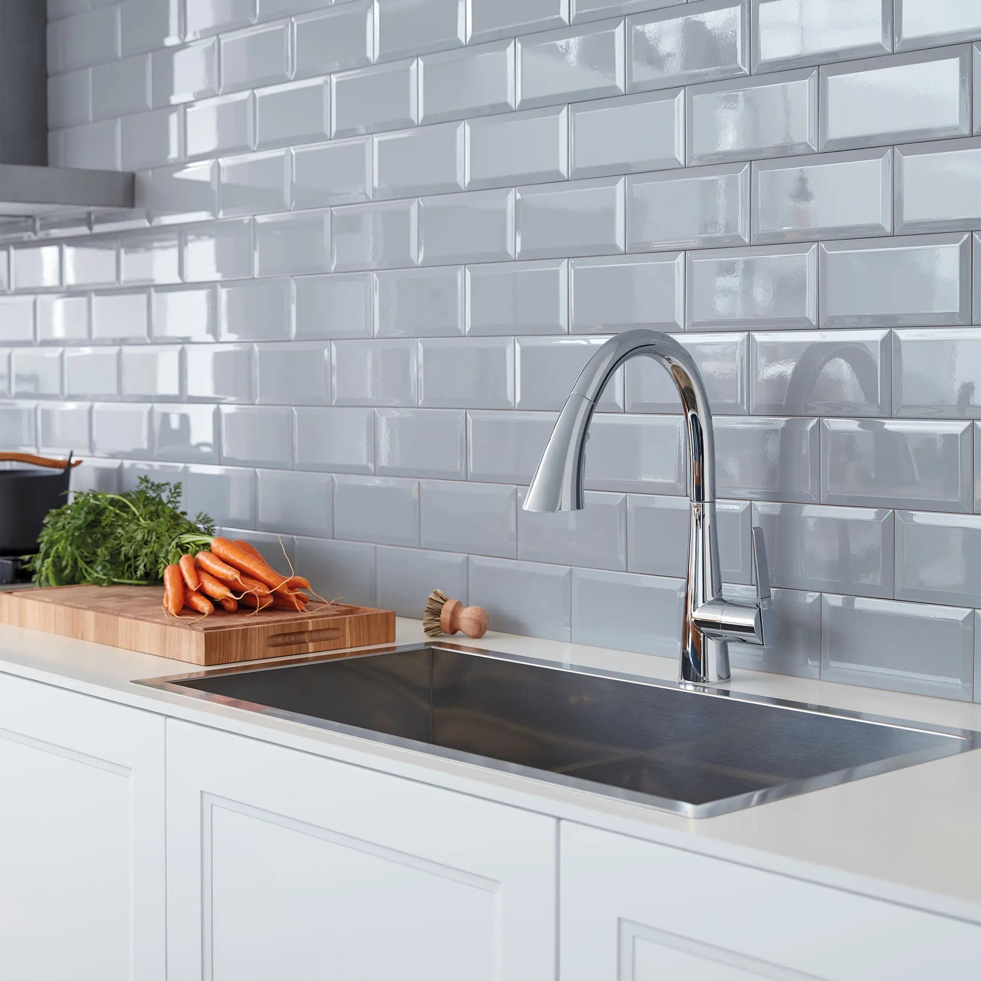 Robinet de cusine rétractable à poignée simple et triple jet 6,6 L/min (1,75 gpm)  // CHROME STARLIGHT GROHE // 72129_B-32298003_CDNwebp.webp