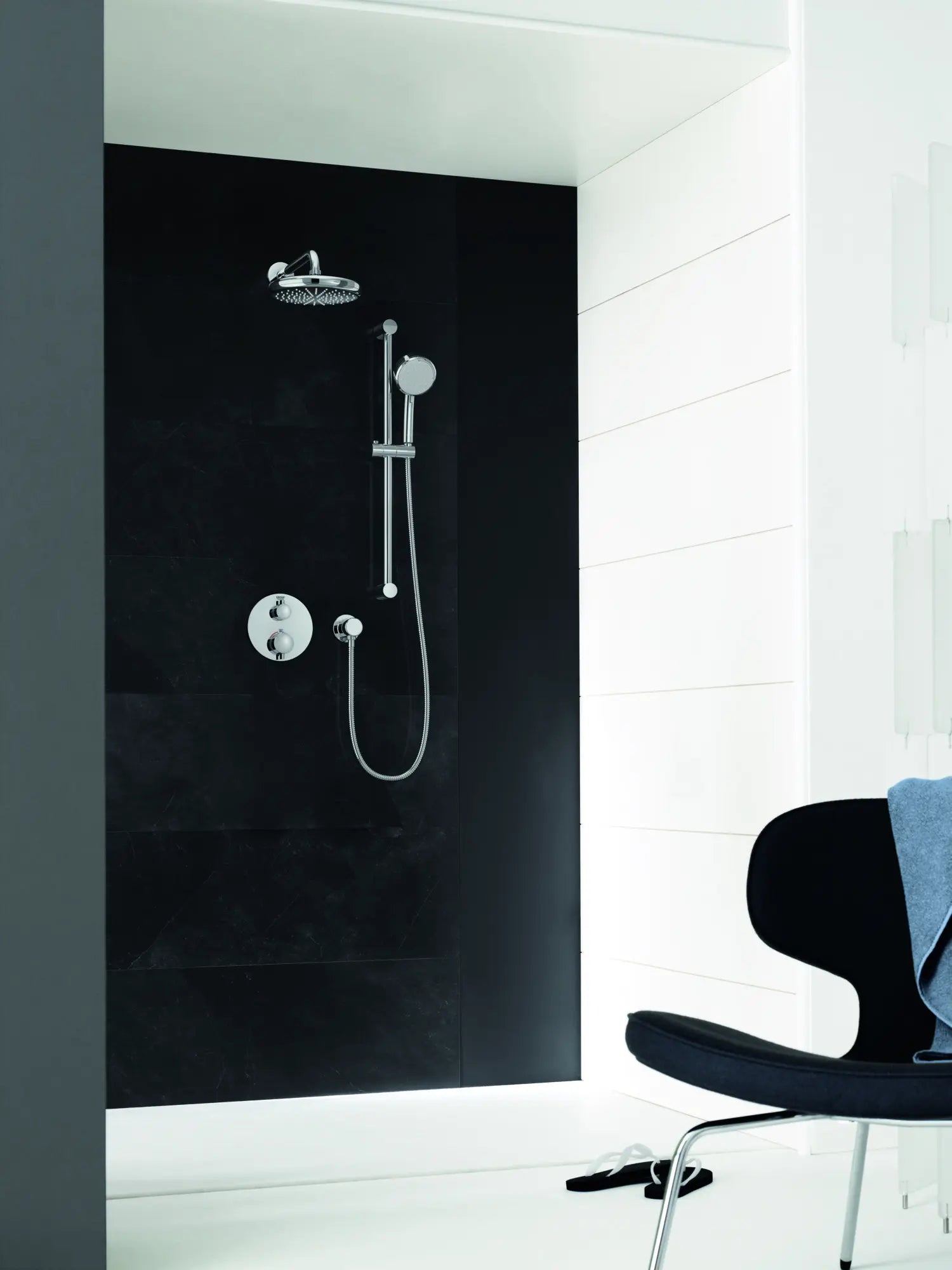 Ensemble de douche // CHROME STARLIGHT GROHE // 72324_B-34745000_CDNwebp.webp