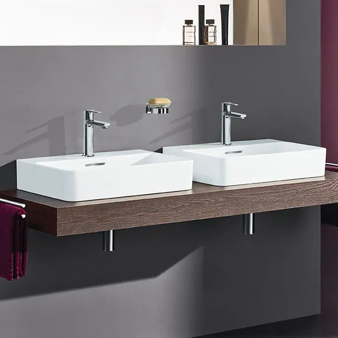 Lineare Robinet monotrou pour salle de bain, à poignée simple, taille P, 4,5 L/min (1,2 gpm) // CHROME STARLIGHT GROHE // 72472_B-40371001_2379400A_40444001_CDNwebp.webp