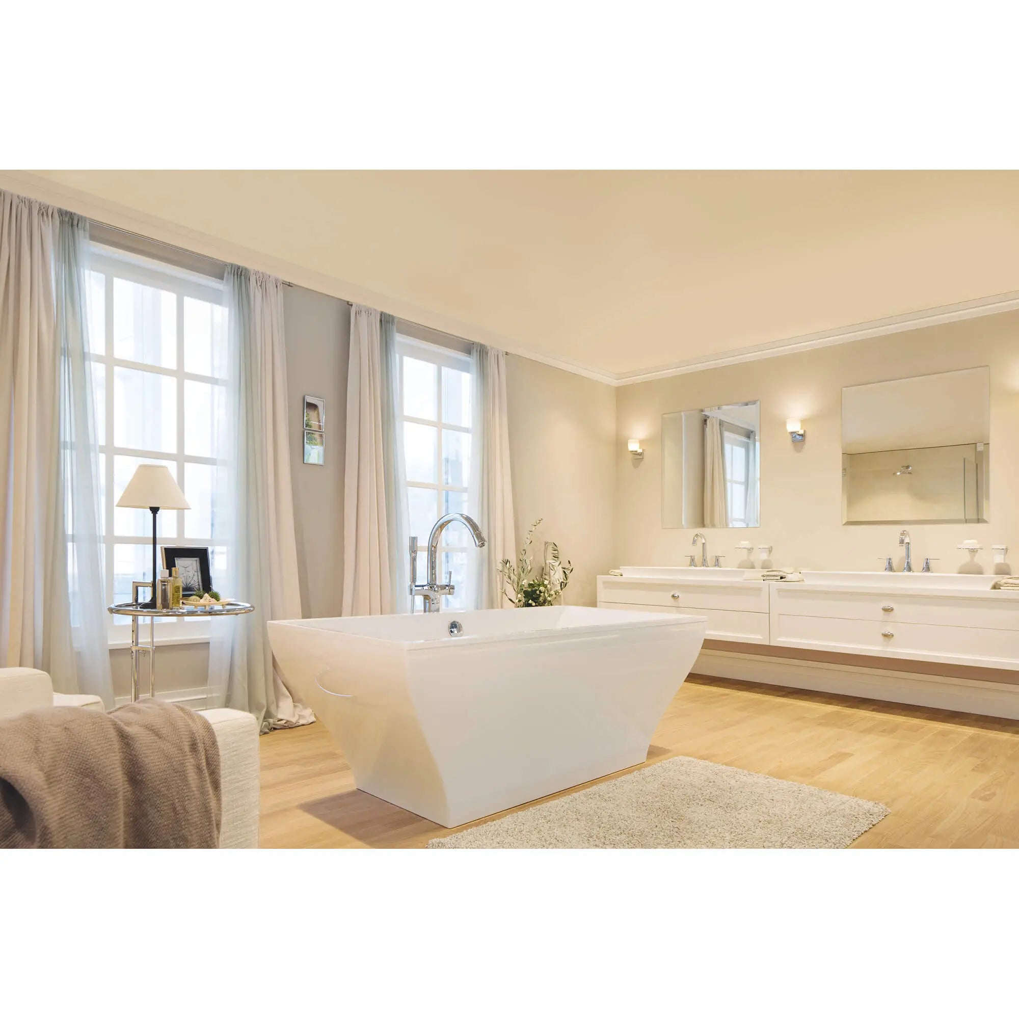 Grandera Robinet de baignoire à montage au sol avec douchette // CHROME STARLIGHT GROHE // 793_23318000-floor-standing-tub-filler-enviro-3_0_CDNwebp.webp