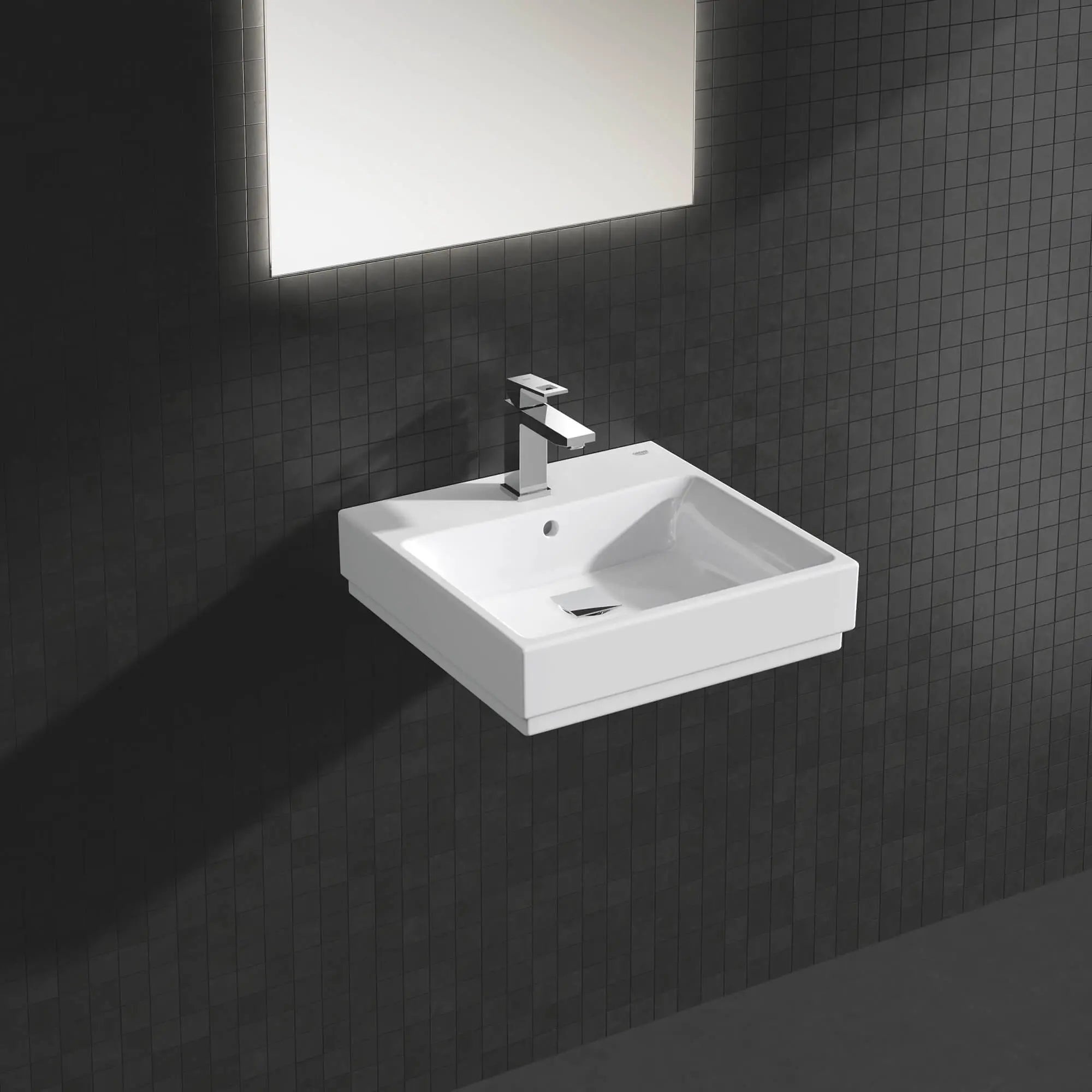 Mitigeur 1/2" pour lavaboTaille M // CHROME STARLIGHT GROHE // 808_23445000-single-handle-bathroom-faucet-m-size-enviro-17_0_CDNwebp.webp